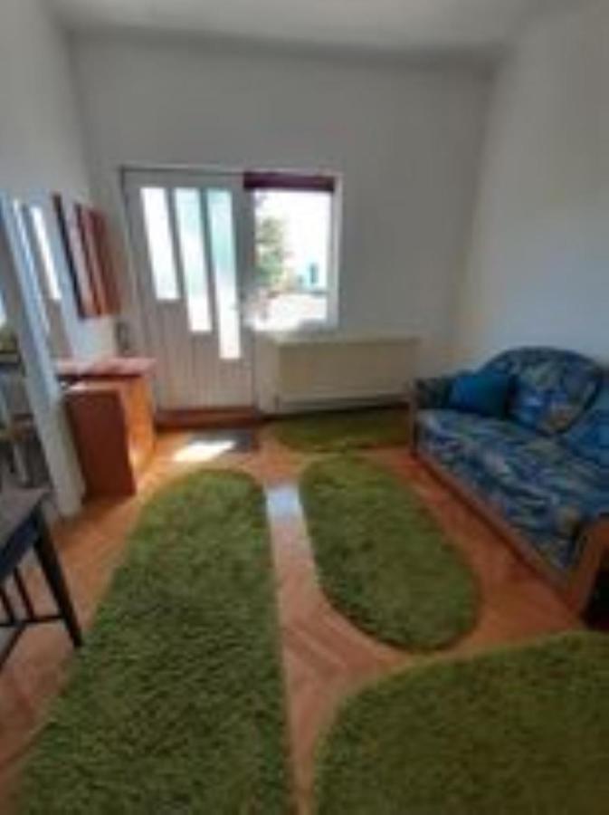 Rover Lägenhet Cluj-Napoca Exteriör bild